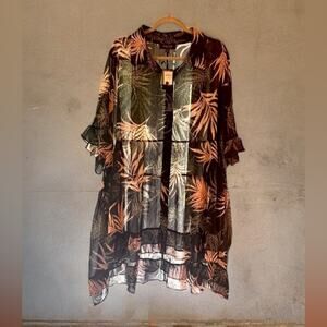 Arna York Collection Black Sheer Rosa Tunic Animal Fern Print, size 22/24